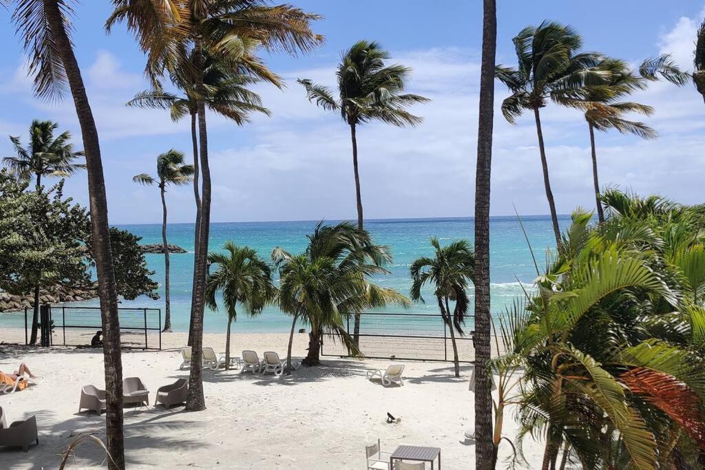 Parfum Des Iles - Vue Mer, Plage A 30M Et Piscine En Option Le Gosier  Exterior foto